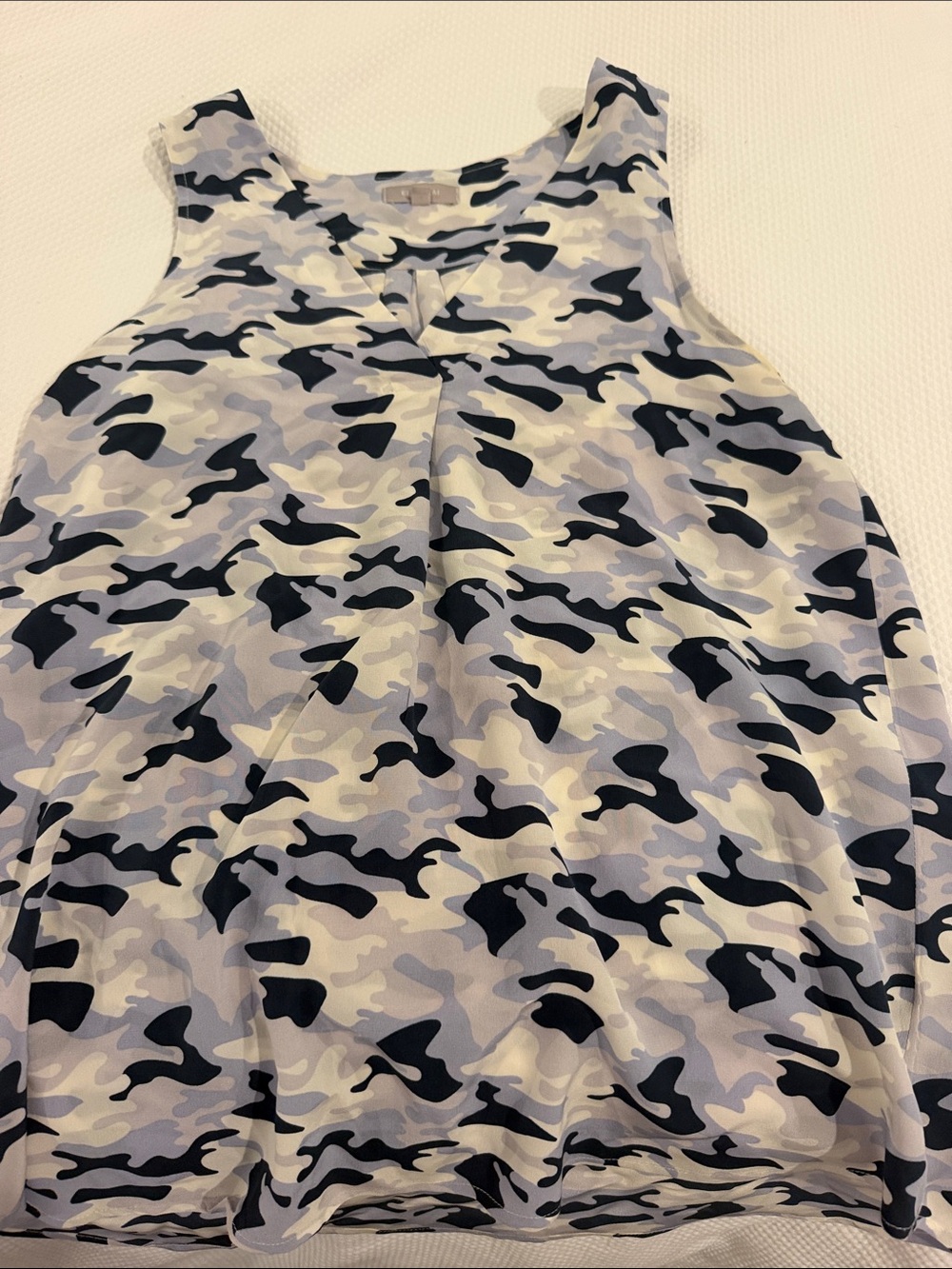 Women’s V-Neck Camouflage Tank Top - Blue Camo